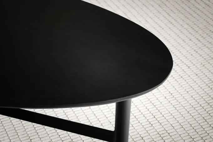 Couchtisch 80cm nierenförmig Massivholz schwarz Wohnzimmertisch Metallgestell