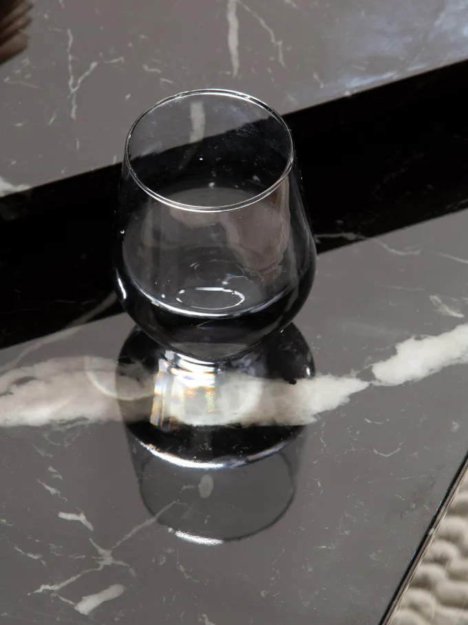 Couchtisch FineBuy Sofatisch MONOBLOC 2er Set Hochglanz Marmor Optik Dreieckig